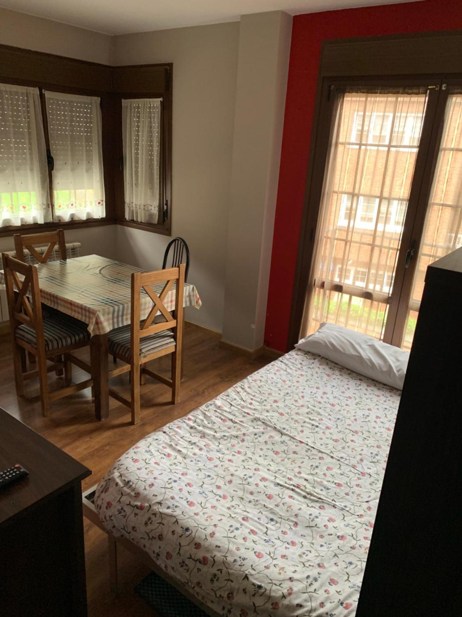 El Molin De Eloy Apartman Felechosa Kültér fotó